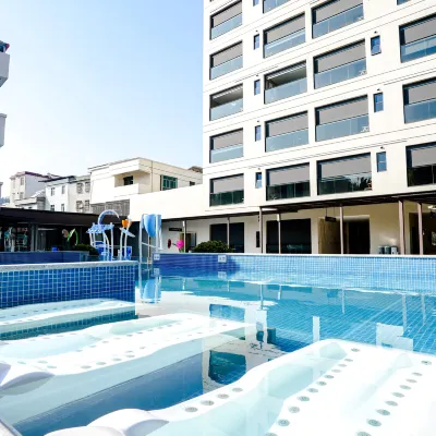 Yunduan Hot Spring Resort Hotels near Kanghe Hot Spring Park