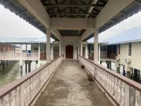 Capital O 91118 Chalet Seri Idaman Hotels in Batu Maung