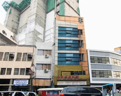 Lucky Hotel Binondo Hotels near Binondo
