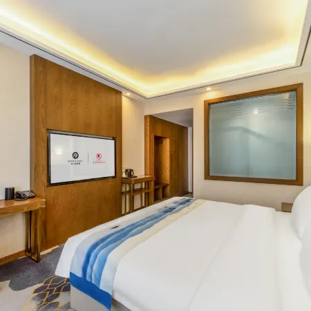 Jifeng International Hotel (Heihe Zhongyang Commercial Pedestrian Street)