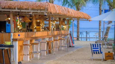 Harbor Hotel a 