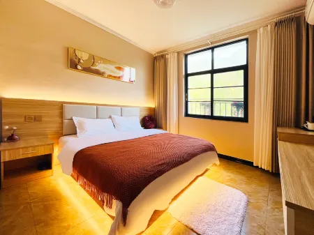 Pengzhou YaJu Pavilion Hotel Отели рядом с достопримечательностью «Shushui Hexiang»