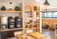 B&B Hotel Limoges Centre Gare - breakfast