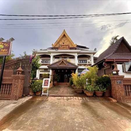 Shining Angkor Boutique Hotel Отели рядом с достопримечательностью «Пном Бакхенг»