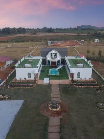 รูปภาพของบ้านแห่งดอกไม้