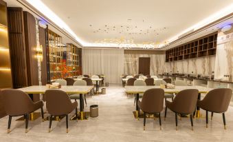 Poetry Orange Journey Hotel