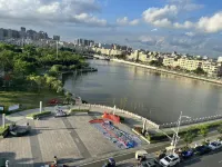 YZ·Qingzhu Art Homestay (West Lake Park) โรงแรมในหยางซี
