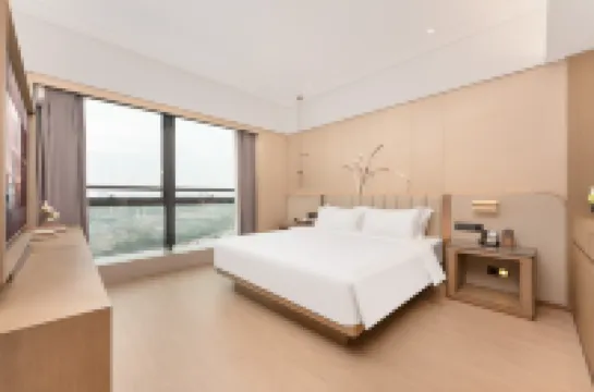 Guangzhou Hairun Hotel (Pazhou Convention and Exhibition Center Guangzhou Tower Branch) Hotels near Shangyong Fruit Tree Park