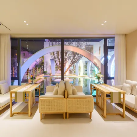 Linhua Courtyard Hotel (Dalian Xinghai Square Convention Center Subway Station)
