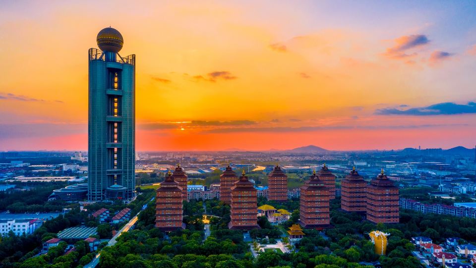 Long Wish Hotel International