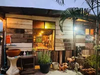 Hug Wang Homestay Hotels near Princess Maha Chakri Sirindhorn Art Center