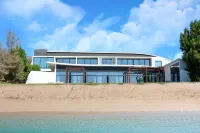 Royal Retreat Villa by Silk Valley at Nurai Island Hotels in 