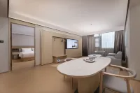 JI Hotel Jurong Grand Theatre Chongming East Road Hotel in zona Huayang Famous Street (Xianyu Alley Intersection)