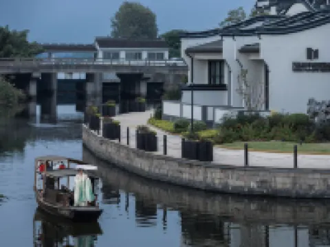 Xitang Wanda Moments Resort Hotel Hotels in Jiashan