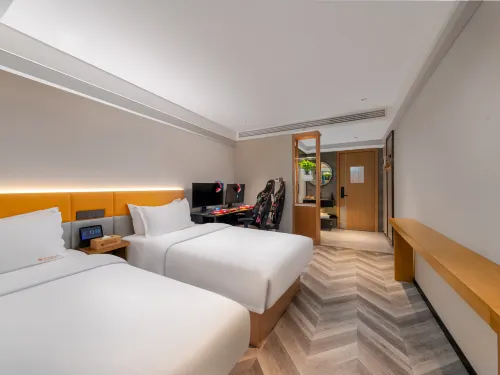 Yunqi Hotel (RT-Mart Guogou Plaza) - 2-Star