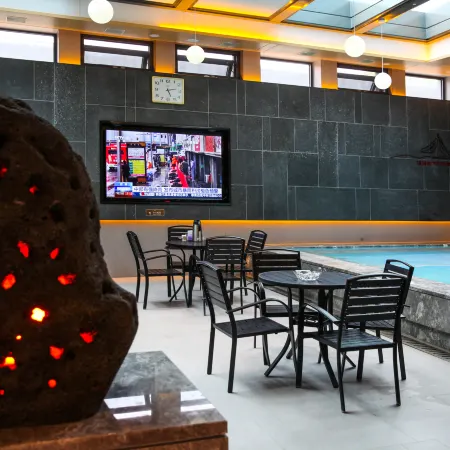 Datong Huangjing Century Hot Spring Hotel