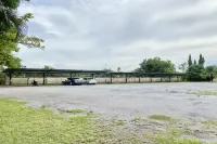 New Place Resort Hotel a Ban Khao