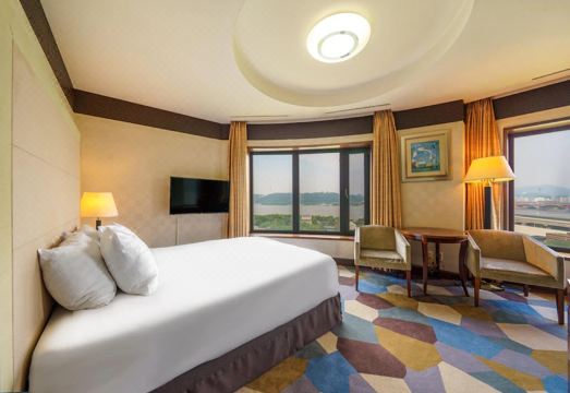 나이아가라호텔 야경