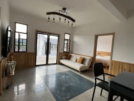 Sleeping Beauty Homestay Отели рядом с достопримечательностью «Bamian Mountain»