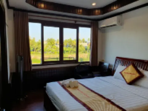 Merry Riverside Hotel Hotels near Luang Prabang Old Quarter