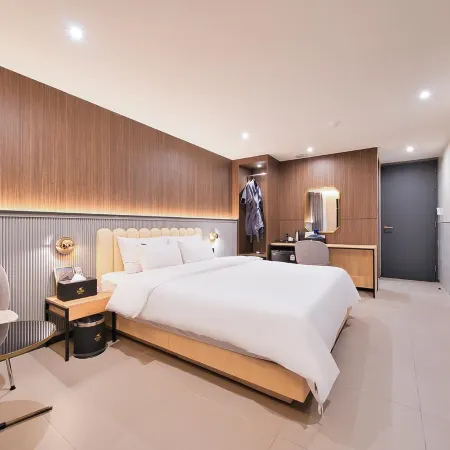 Suwon Hound Hotel