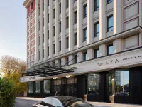 Maidens Hotels near Halal