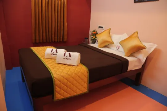 เล เอเพ็กซ์ ธาราวาดู โรงแรมใน