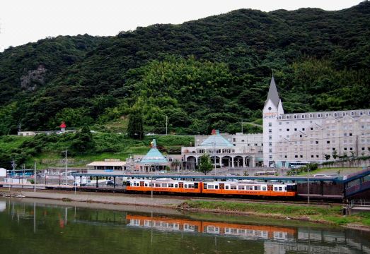 호텔 로레레이 온천 시설