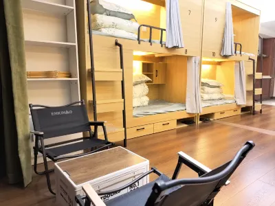 珊瑚海青年旅舍（碧湖萬達廣場店） 酒店