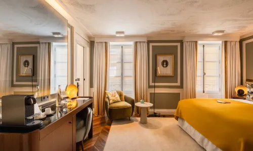 Hôtel les Lumières - Relais & Châteaux