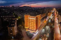 Jifeng International Hotel (Xianggong Street Metro Station, Xi'an Road Commercial Street, Dalian) Hotele w: Xianglujiao/Suoyuwan Football Stadium