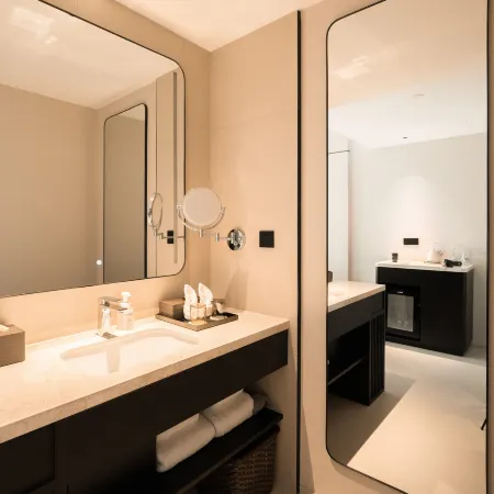 MEHOOD LESTIE Flagship Hotel (Wuhan International Plaza Jianghan Road)