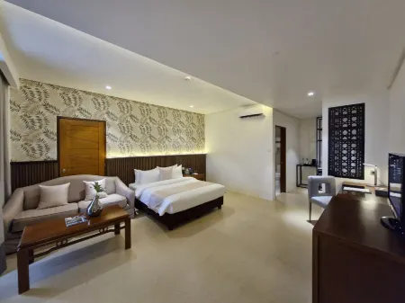 The Tropics at MacArthur Park Отели рядом с достопримечательностью «Метрополитан Катедрал оф Ауэр Лордс Трансфигерейшен»