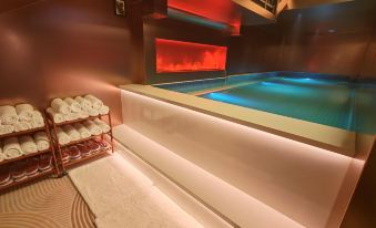 Jilin Songhua Lake New Story Hot Spring Suite Hotel