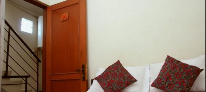 Unique Guesthouse Hotels in Andir