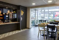 B&B Hotel la Queue En Brie Hotels in Pontault-Combault