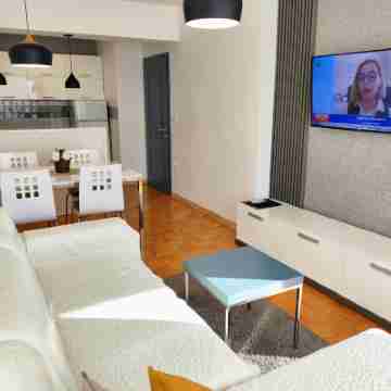 Apartments FANTASY with Free Parking Rooms