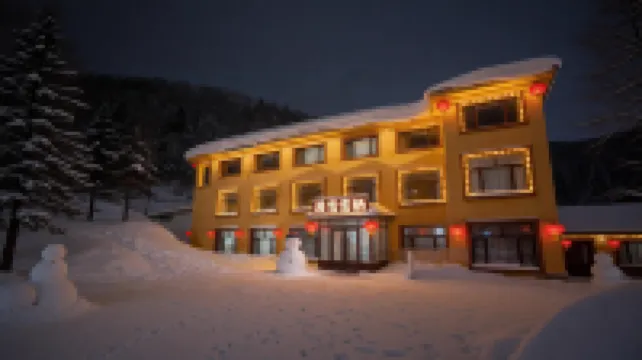 Mansnow Cloud Lodge Hotels in 