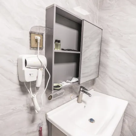 Funing Jinyuan Hotel