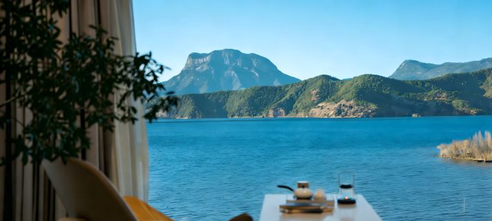 Lugu Lake Front Lake·Yueyao Lakeview Resort Hotel 닝랑 호텔