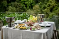 Trip.com Group Country Retreats (Mount Emei Yixi-Qingyin Joint Resort) - Breakfast