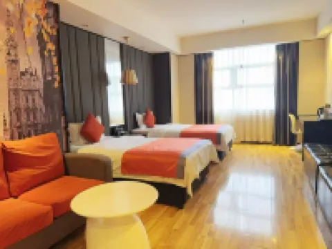 Carnival Fashion Hotel