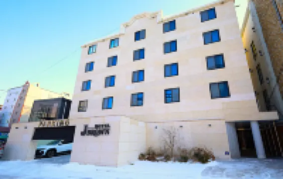 Jay Brown Hotel Jeonju Hotels near Jihaengdang