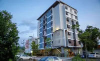 B Brand Hotel
