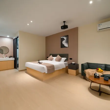 Qingyang Jiuyun Homestay (Jiuhuashan Branch)