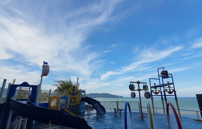 KUANTAN IMPERIUM SEAVIEW BY AVANZEE