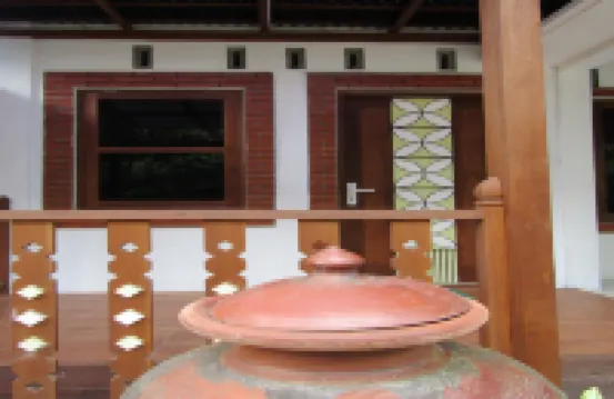 Penginapan Udin Syariah Bukit Rhema