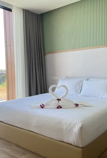 ดีลักซ์ 2 ห้องนอน (วิวสระว่ายน้ำ)