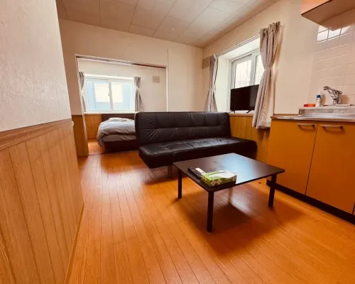Asahi 101 [3-minute walk to subway] Parking available Hotels near Moerenuma Park