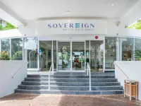Sovereign on the Gold Coast Hotels near Infinity Attraction